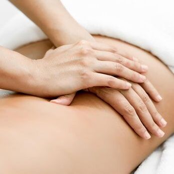 massagem para osteocondrose da coluna lombar
